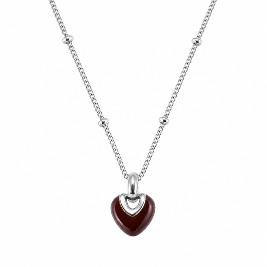 Collier Isméria argenté pendentif cœur moderne romantique acier inoxydable fond blanc Amalys Paris