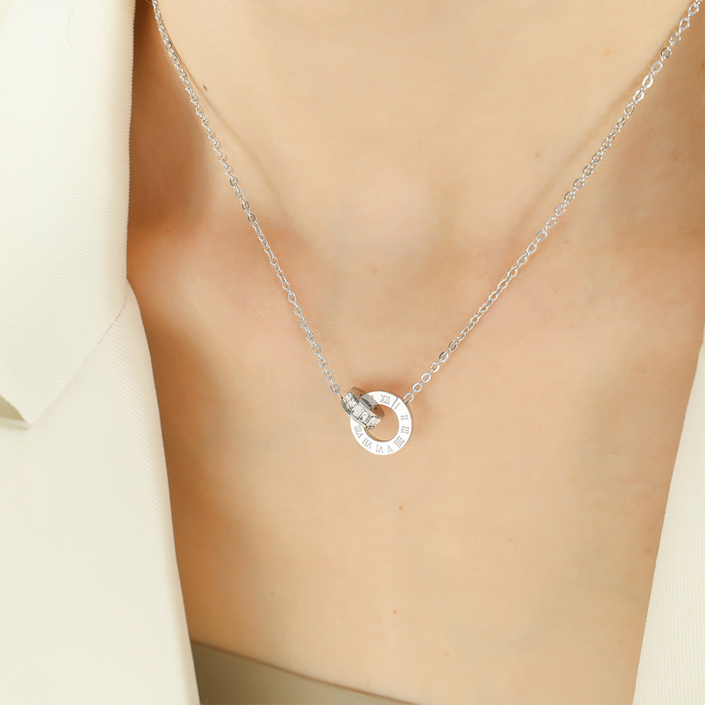 Collier Romane