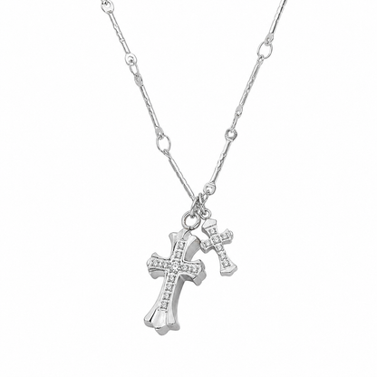 Collier Azélia argenté double croix zircons symbolique acier inoxydable fond blanc Amalys Paris