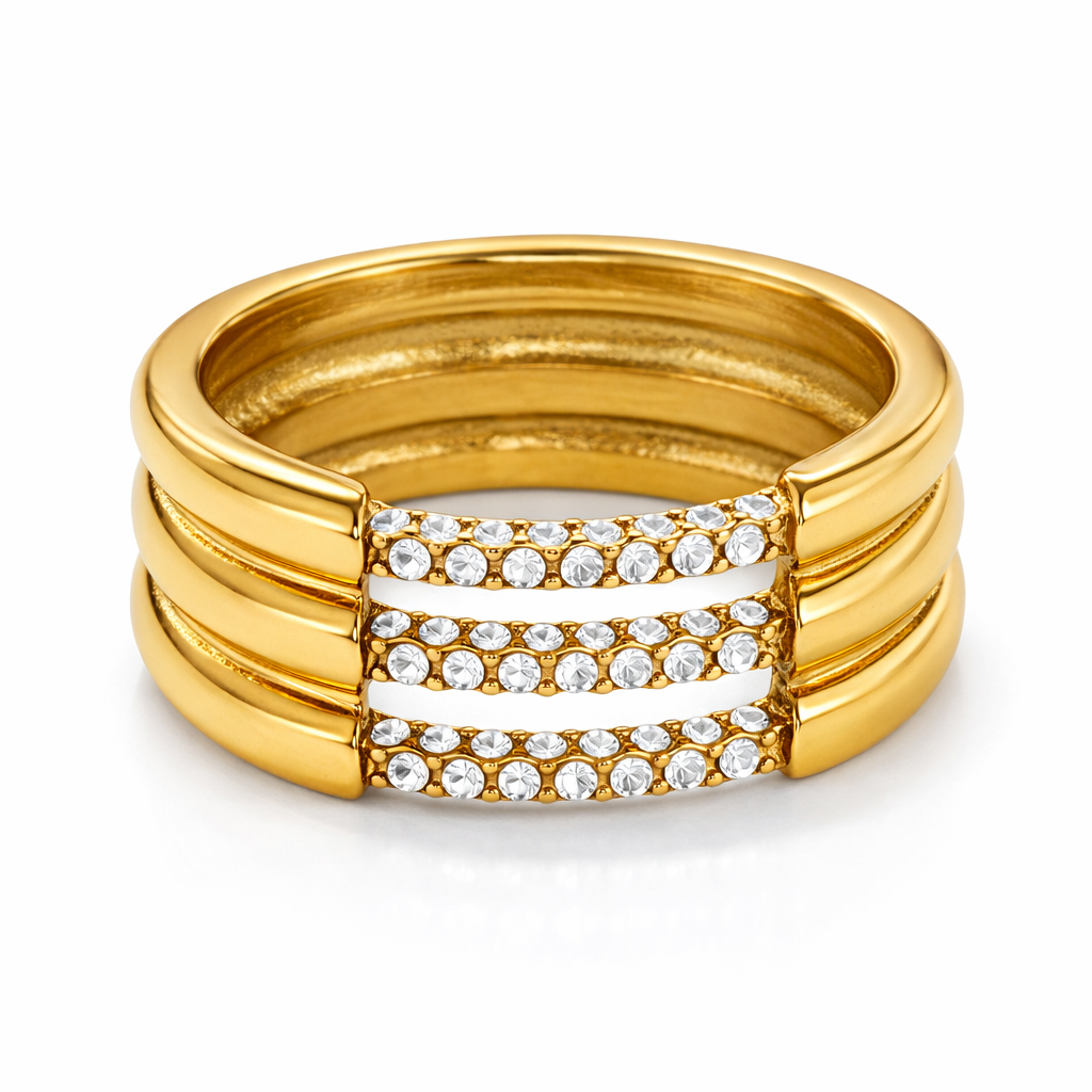 Bague Sophia dorée triple rang empilable acier inoxydable fond blanc Amalys Paris