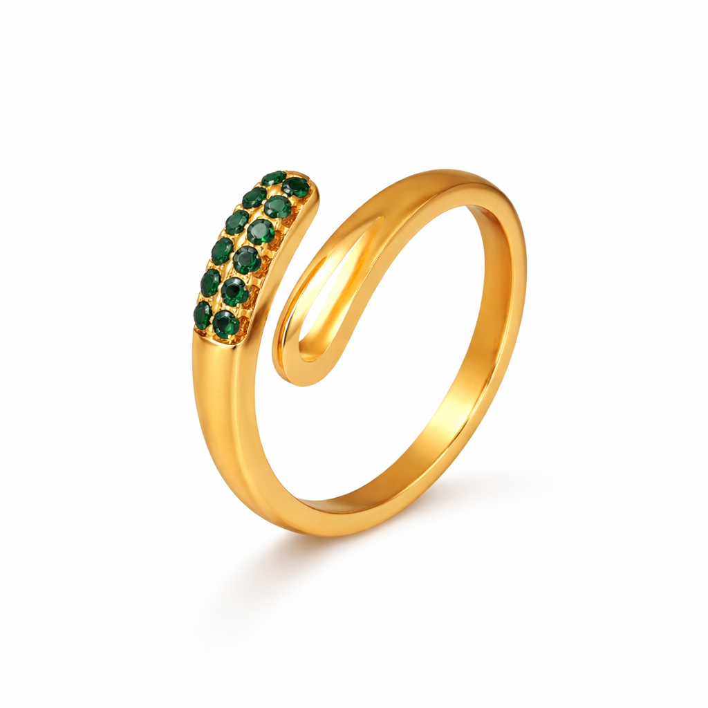 Bague Elena dorée fine ouverte pierre verte zircon coloré acier inoxydable fond blanc Amalys Paris