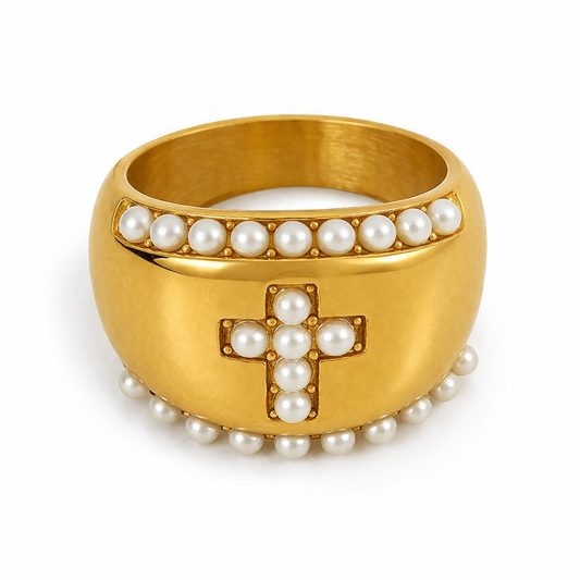 Bague Victoire dorée large perles motif central affirmé acier inoxydable fond blanc Amalys Paris