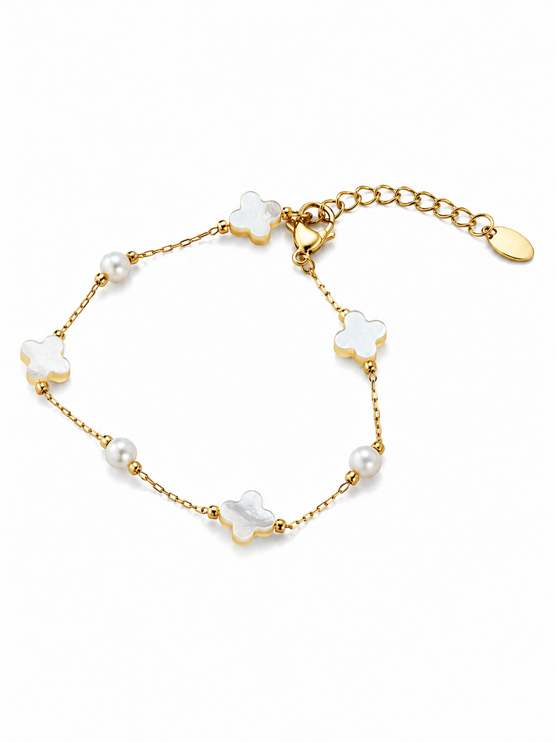 Bracelet Alya doré chaîne fine perles blanches bohème acier inoxydable fond blanc Amalys Paris