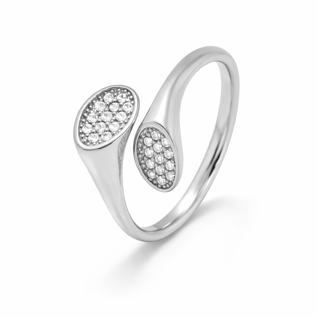 Bague Juliette argentée fine ouverte zircons ovales acier inoxydable fond blanc Amalys Paris